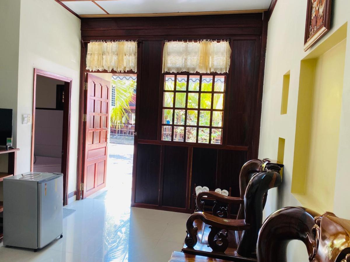 Hotel Khach San Sao Mai Ben Tre Exterior foto