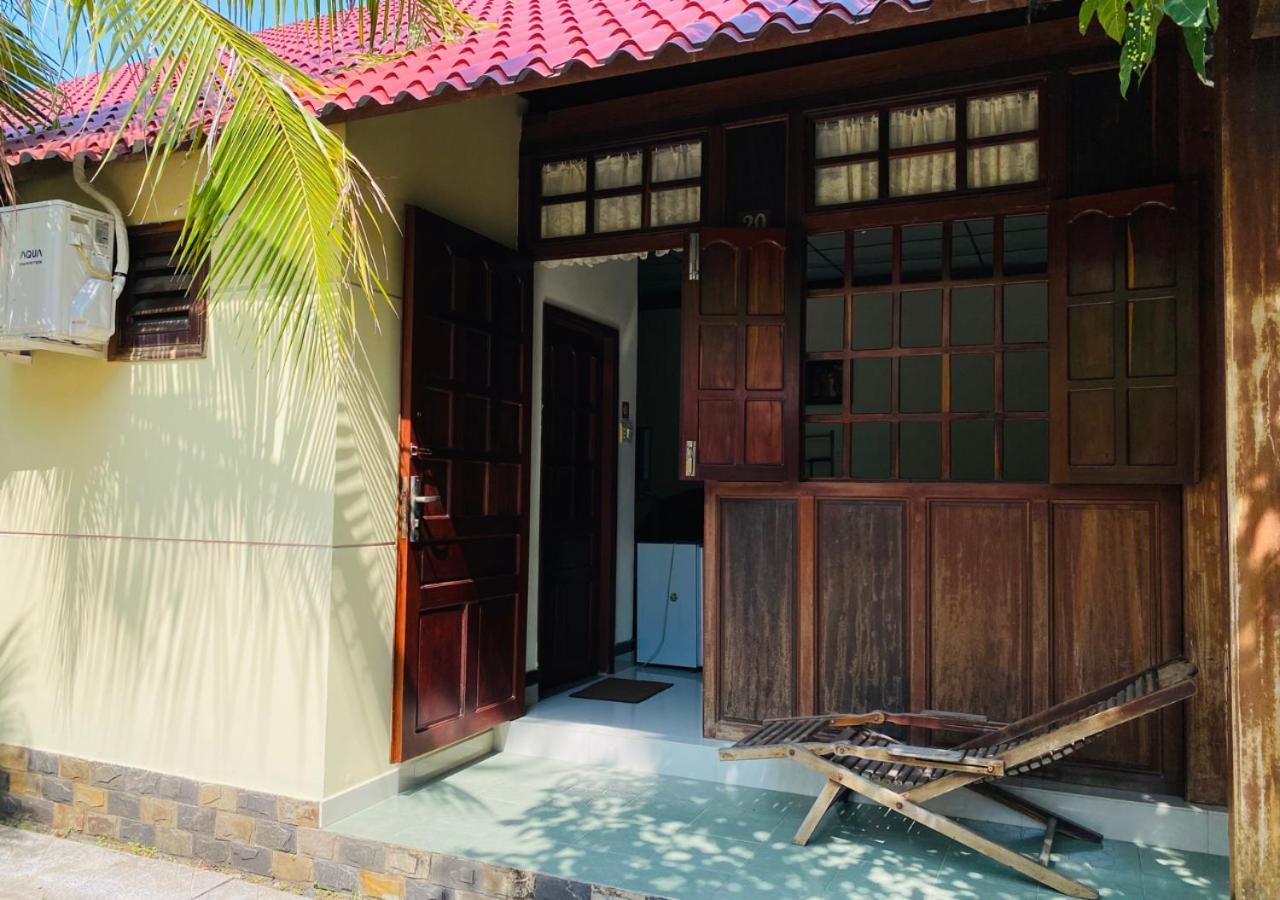 Hotel Khach San Sao Mai Ben Tre Exterior foto