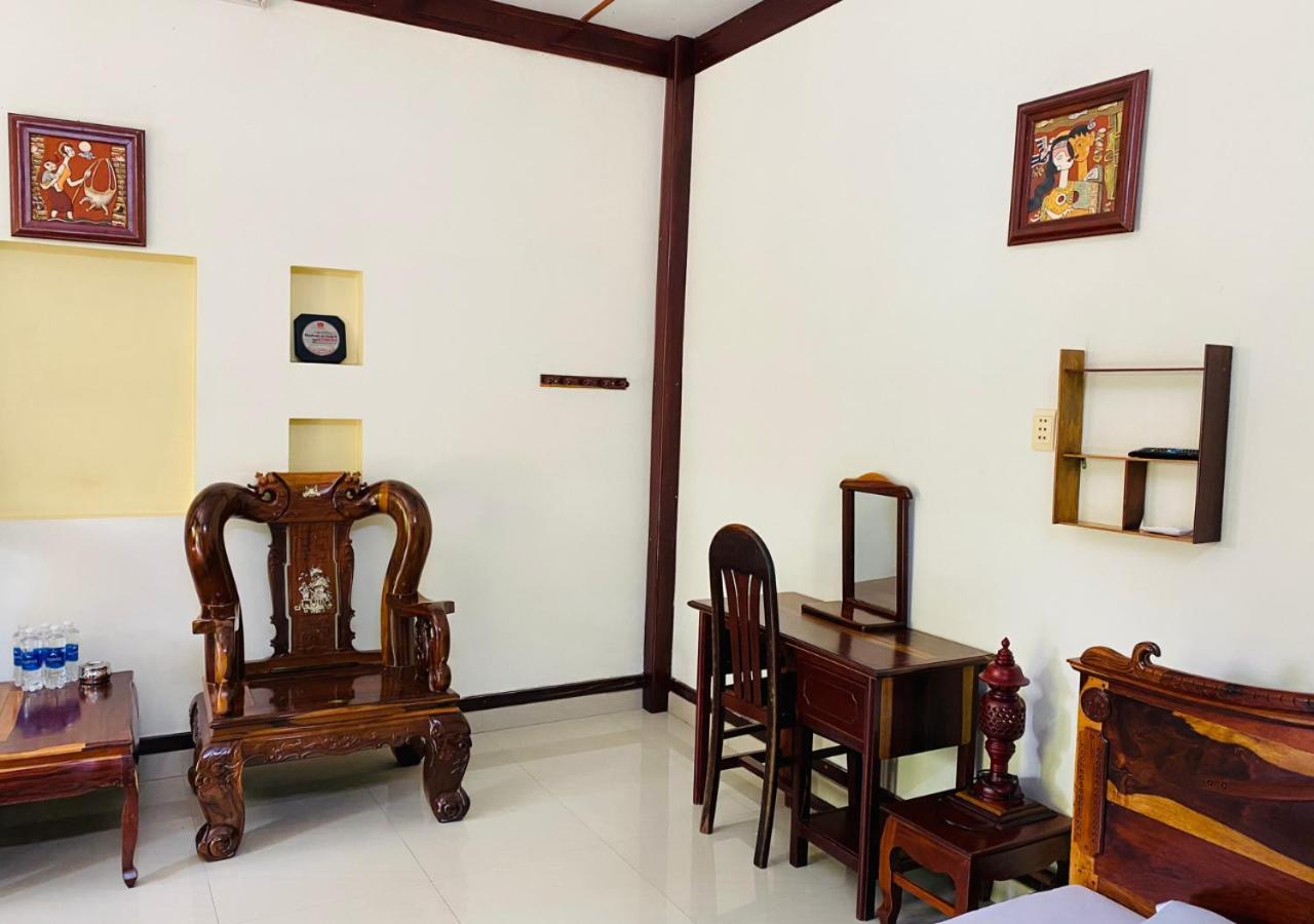 Hotel Khach San Sao Mai Ben Tre Exterior foto