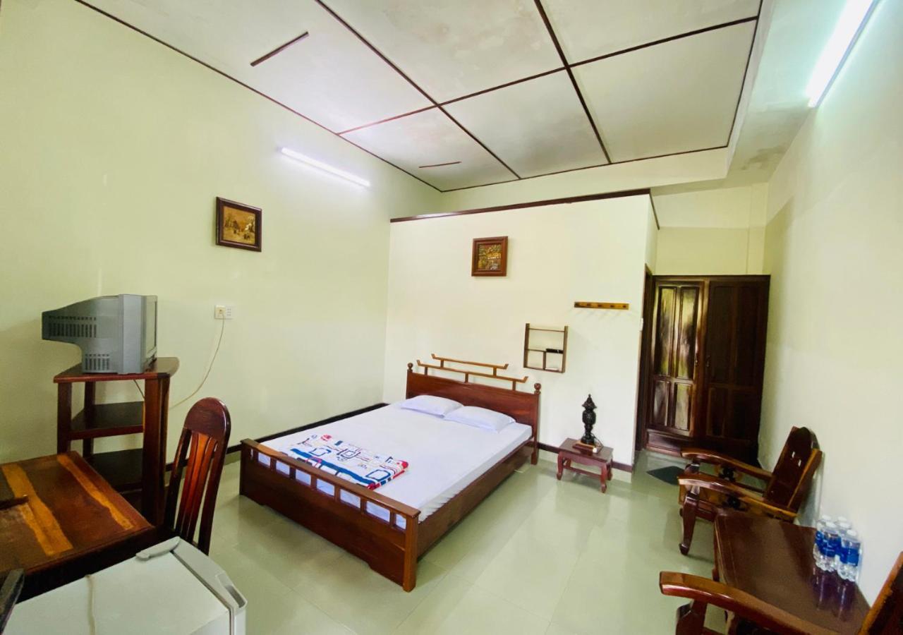 Hotel Khach San Sao Mai Ben Tre Exterior foto